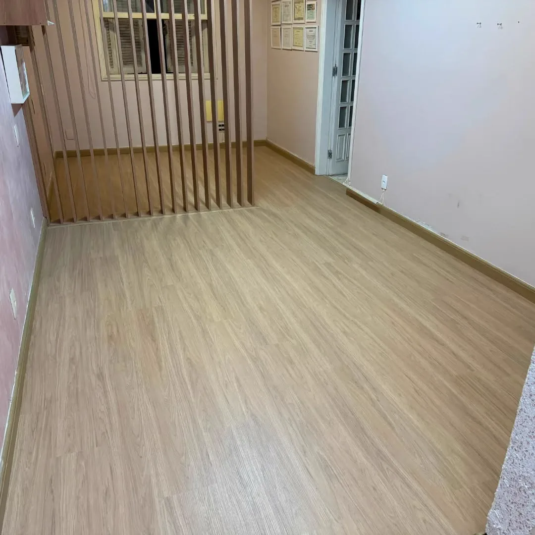 Piso vinílico realizado pela SV Pisos