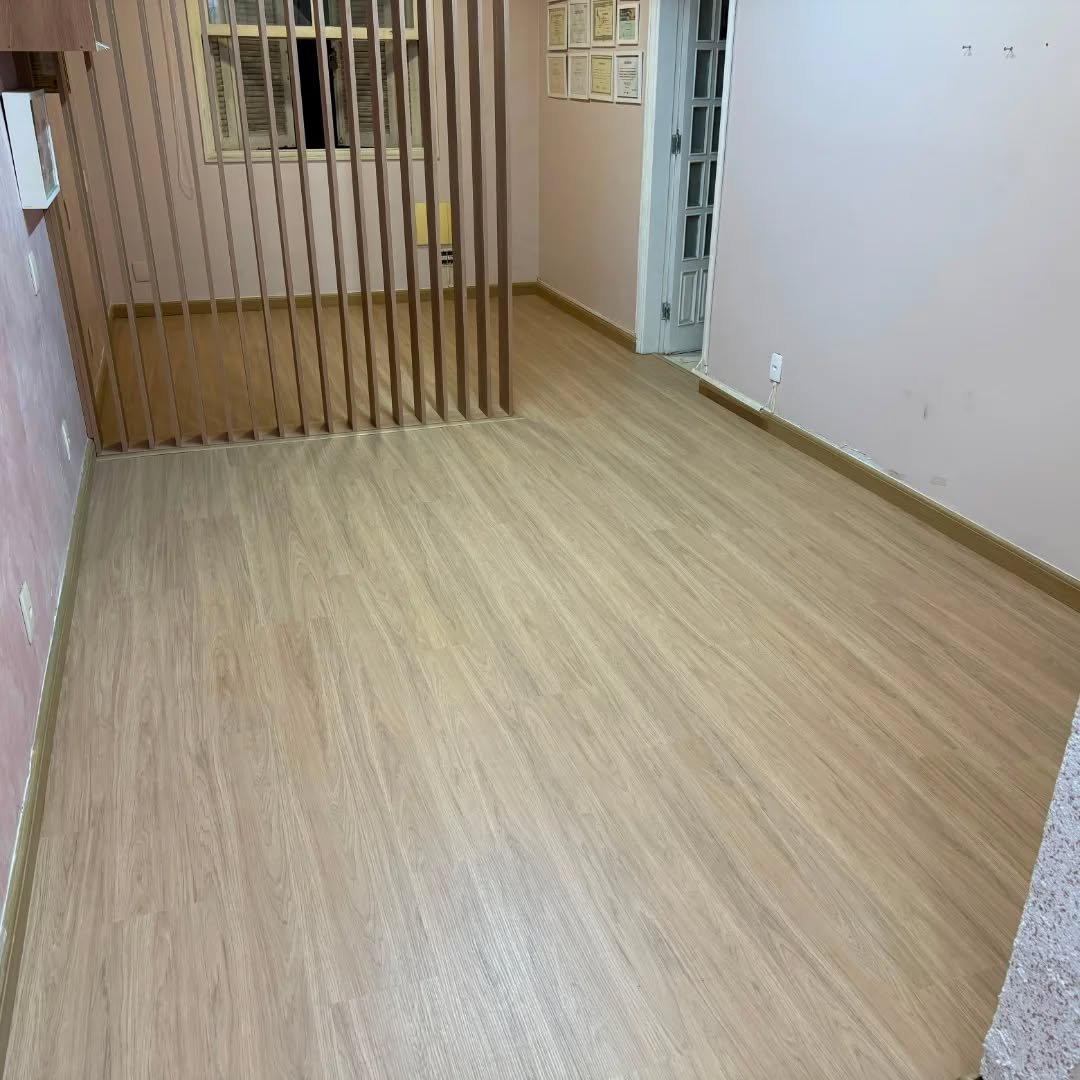 Antes e Depois: Transformação com Piso Laminado Eucafloor
